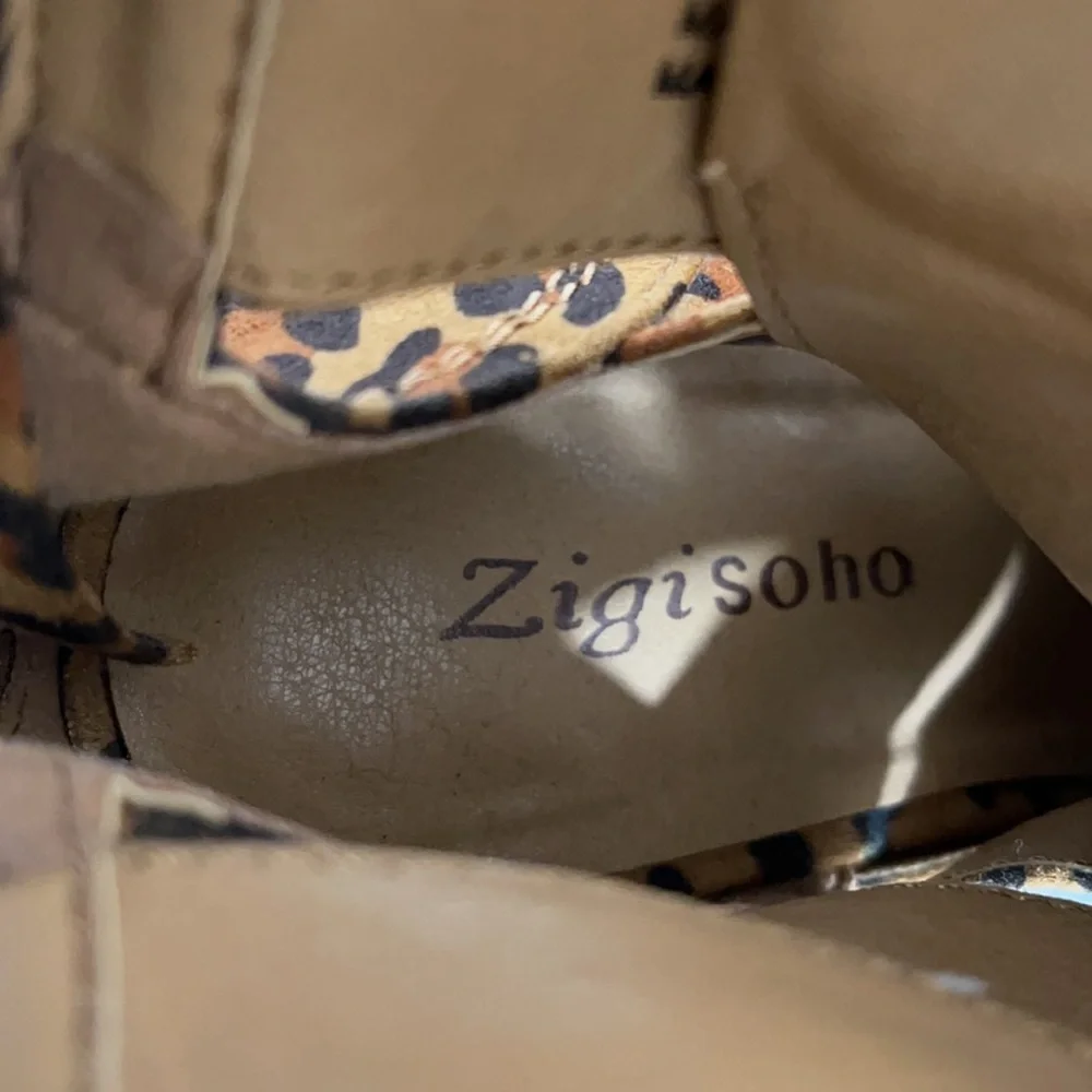 Zigi Soho Womens Bucklie Booties Size 8 - Picture 11 of 12